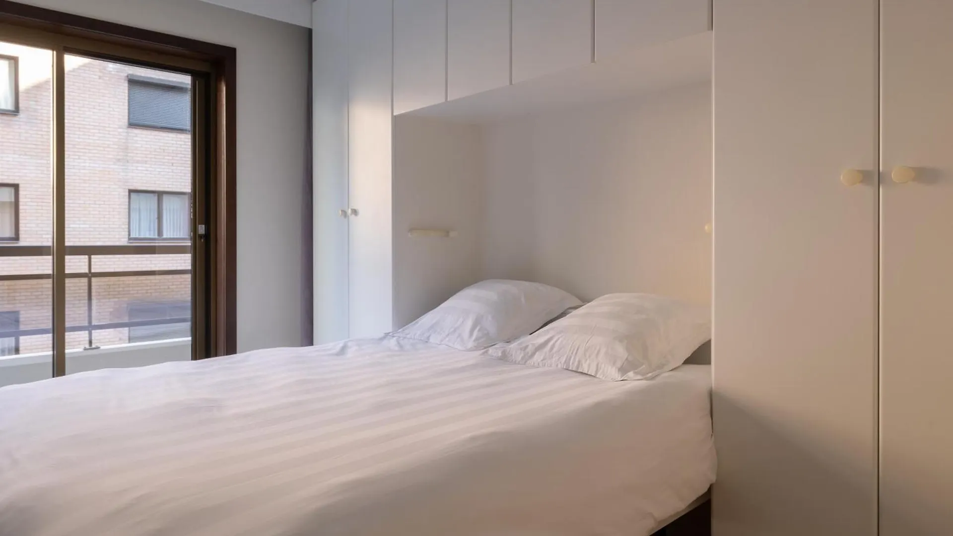 Ferienwohnung Royal Middelkerke Met Garage